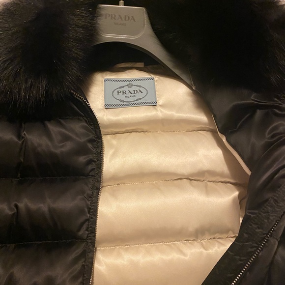 Prada Womens Puffer Coat Size 38 - Picture 6 of 15